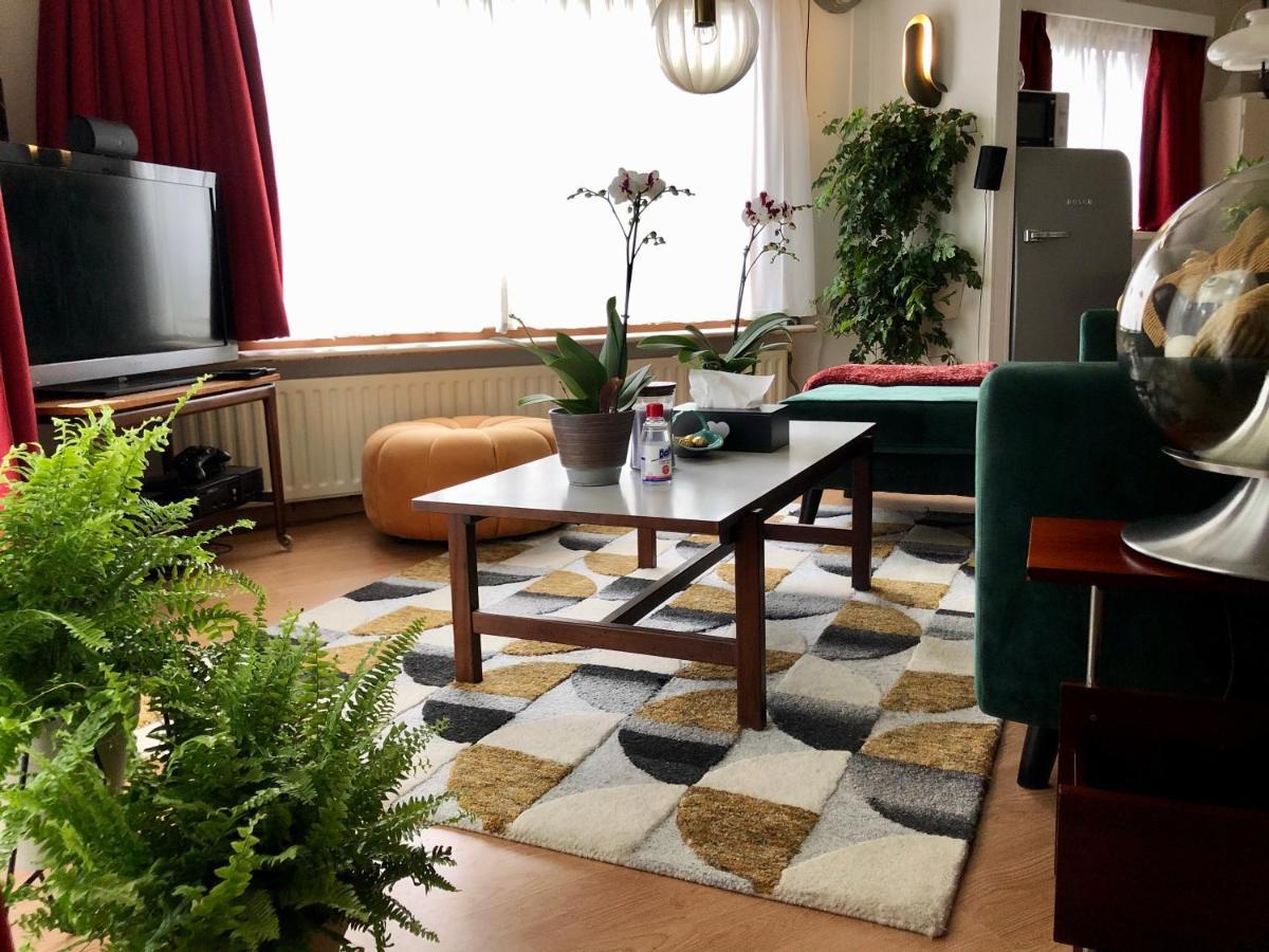 Retro Relax Resort Midden In Het Bos Op De Veluwe In Путен Екстериор снимка