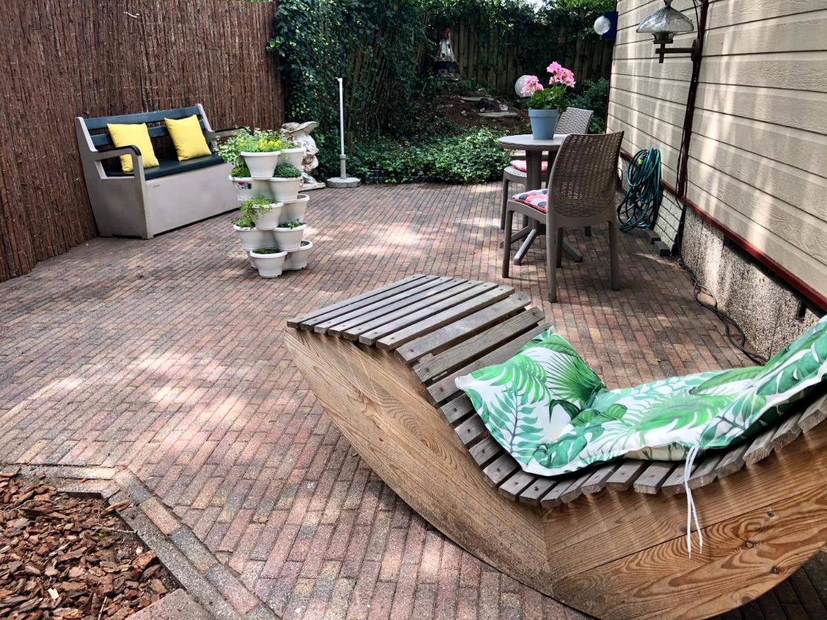 Retro Relax Resort Midden In Het Bos Op De Veluwe In Путен Екстериор снимка