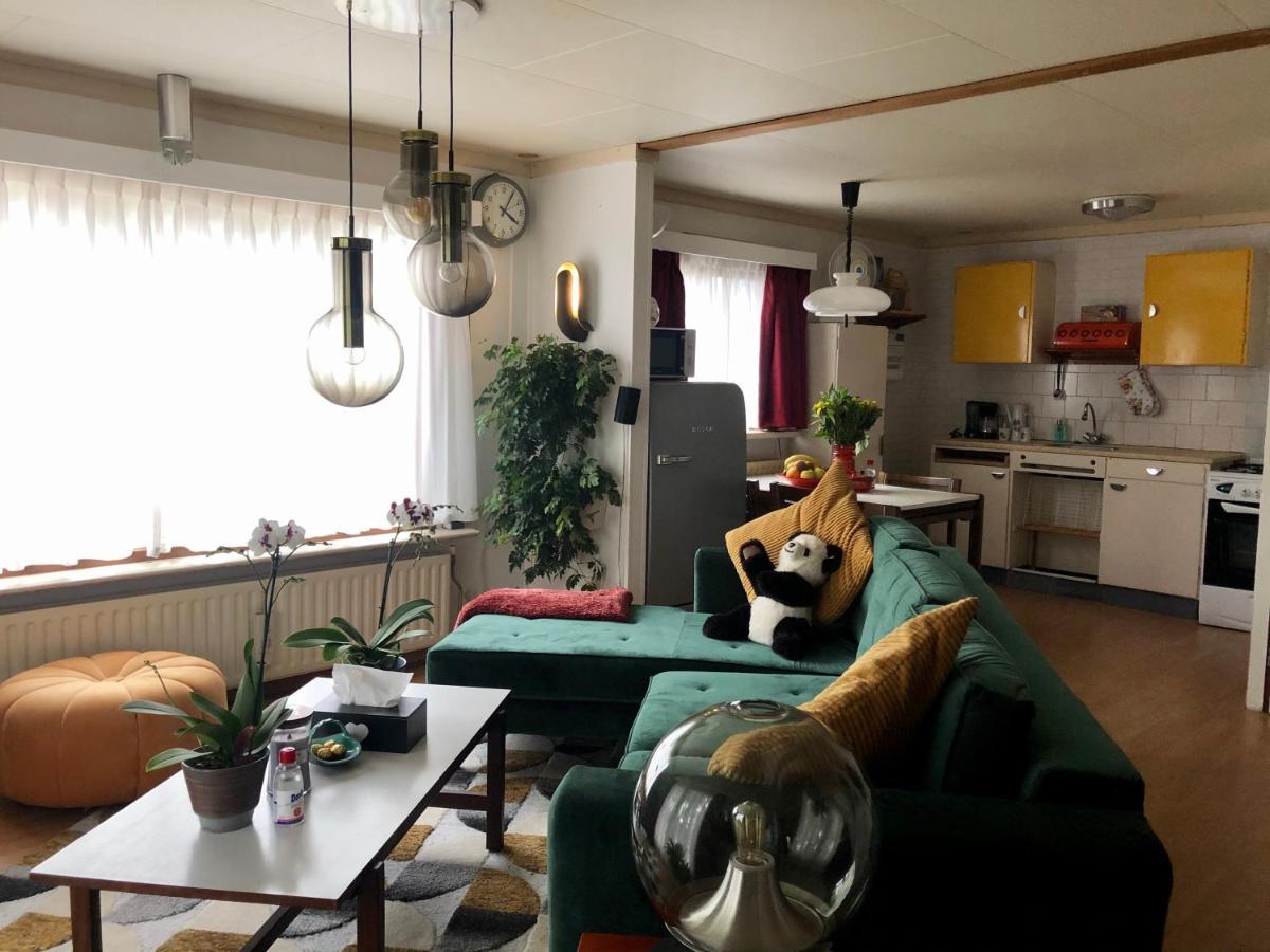 Retro Relax Resort Midden In Het Bos Op De Veluwe In Путен Екстериор снимка